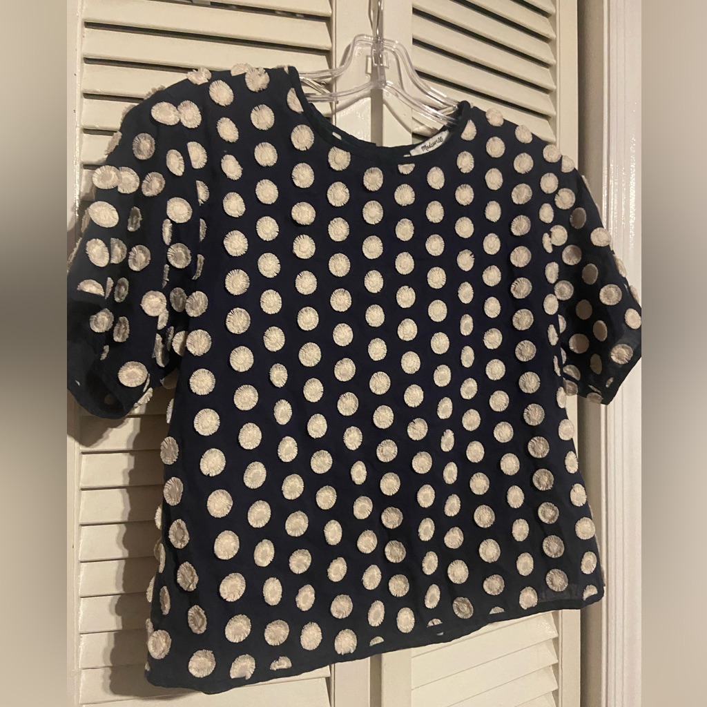 Gorgeous Nwot Madewell Navy Embellished/Flower Top Size X-Small